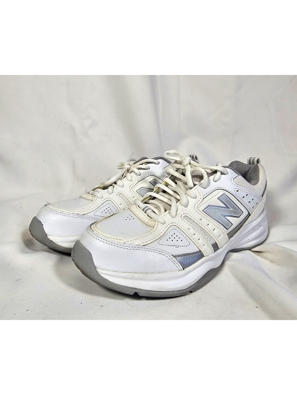 New Balance 409 White/Gray Low Top Lace Up Sneakers Rubber Sole WX409WX2